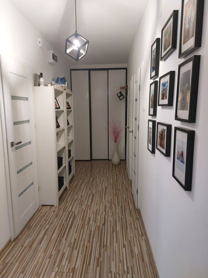 Mieszkanie 4-pokojowe Sieradz. Zdjęcie 4