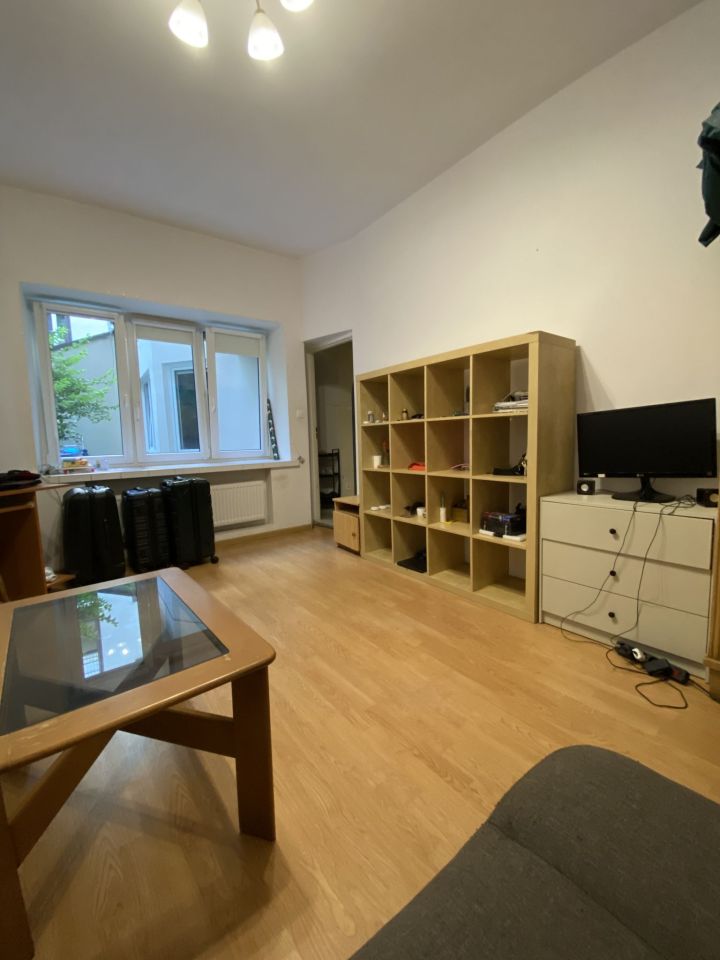 Mieszkanie 2-pokojowe Libertów. Zdjęcie 2