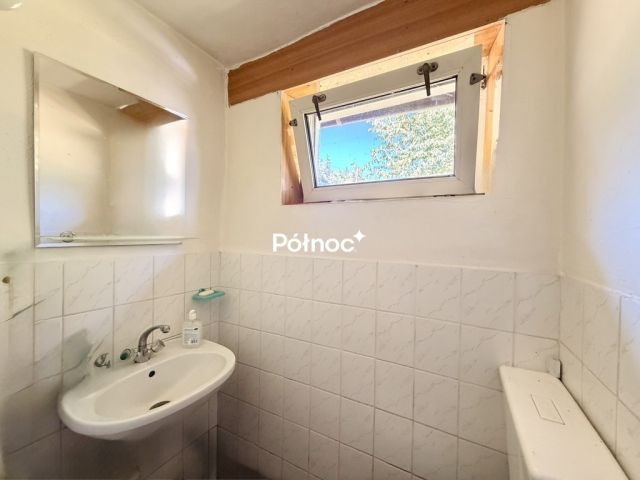 dom wolnostojący, 4 pokoje Wykroty, ul. Wyzwolenia. Zdjęcie 10