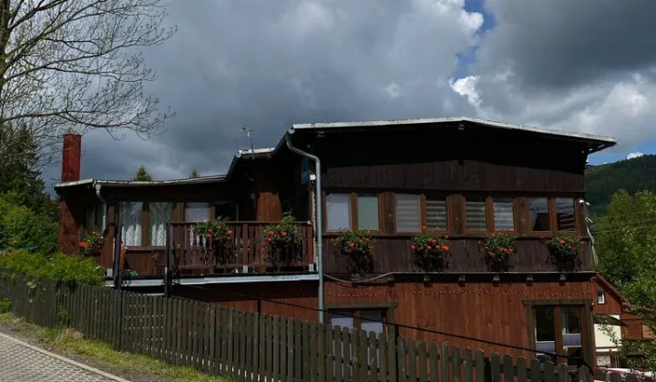 dom wolnostojący, 7 pokoi Szklarska Poręba, ul. Wojska Polskiego