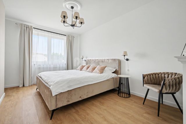 bliźniak, 4 pokoje Borzęcin Duży, ul. Kosmowska. Zdjęcie 12