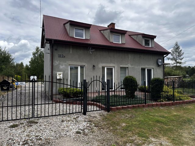 dom wolnostojący, 4 pokoje Suchedniów Błoto, ul. Żeromskiego. Zdjęcie 1