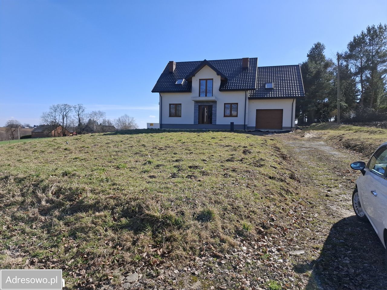 dom wolnostojący, 5 pokoi Sieradzice. Zdjęcie 1