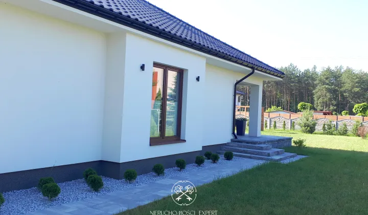 dom wolnostojący, 4 pokoje Ostrowiec Świętokrzyski Gutwin, ul. Fiołkowa