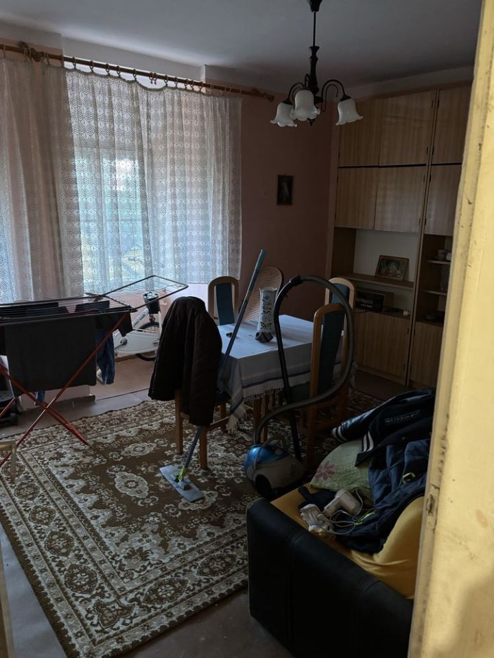 Mieszkanie 3-pokojowe Gąbino. Zdjęcie 1
