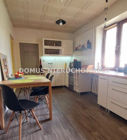 dom wolnostojący, 5 pokoi Bogoria Górna. Zdjęcie 8