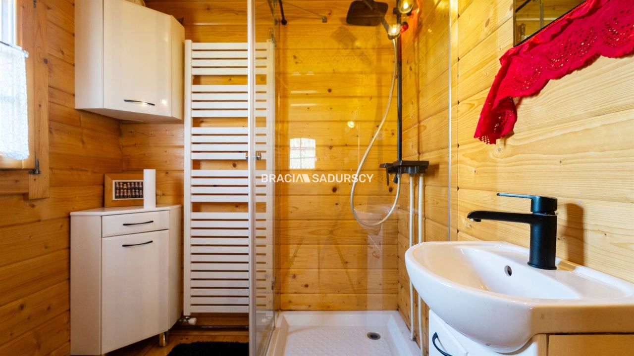 dom wolnostojący, 3 pokoje Sidzina. Zdjęcie 15