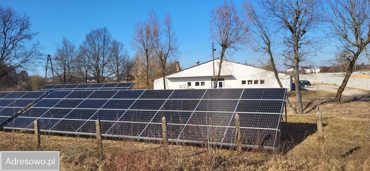 Hala/magazyn Brużyczka Mała. Zdjęcie 8