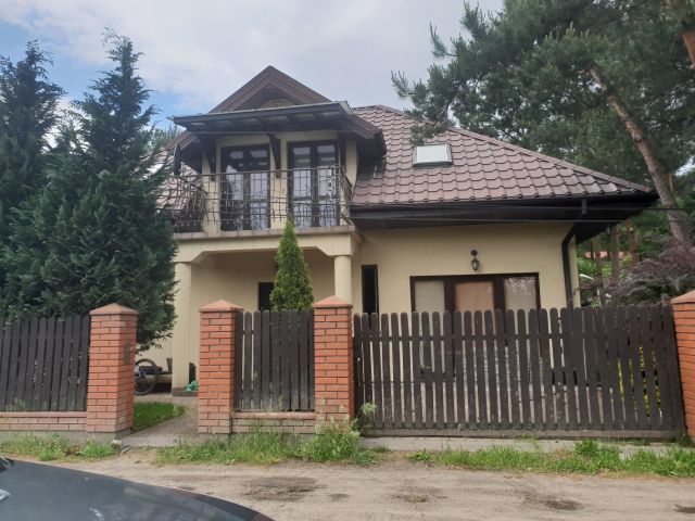 dom wolnostojący, 5 pokoi Chotomów, ul. gen. Lucjana Żeligowskiego. Zdjęcie 1