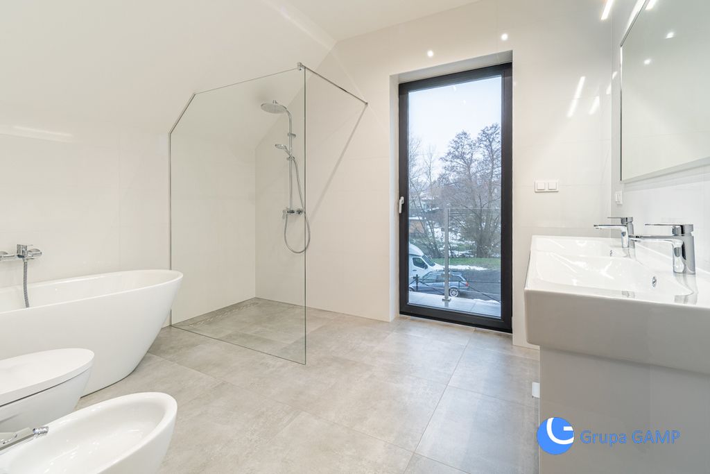 dom wolnostojący, 4 pokoje Bibice, ul. Bławatkowa. Zdjęcie 14