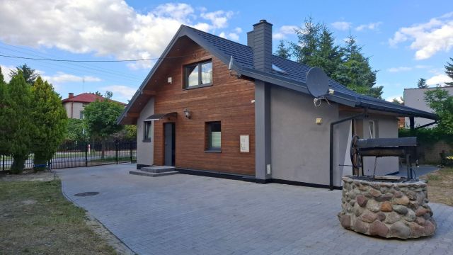 dom wolnostojący, 5 pokoi Wyśmierzyce Zakrętek, ul. Adama Mickiewicza. Zdjęcie 2