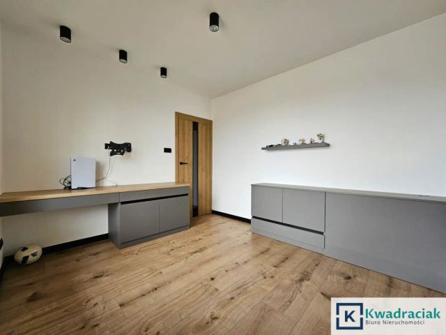 dom wolnostojący, 4 pokoje Besko, ul. Górska. Zdjęcie 4