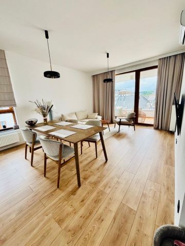 Mieszkanie 4-pokojowe Siewierz. Zdjęcie 1