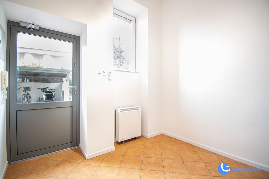 Lokal Kraków Stare Miasto, ul. Mikołaja Kopernika. Zdjęcie 3