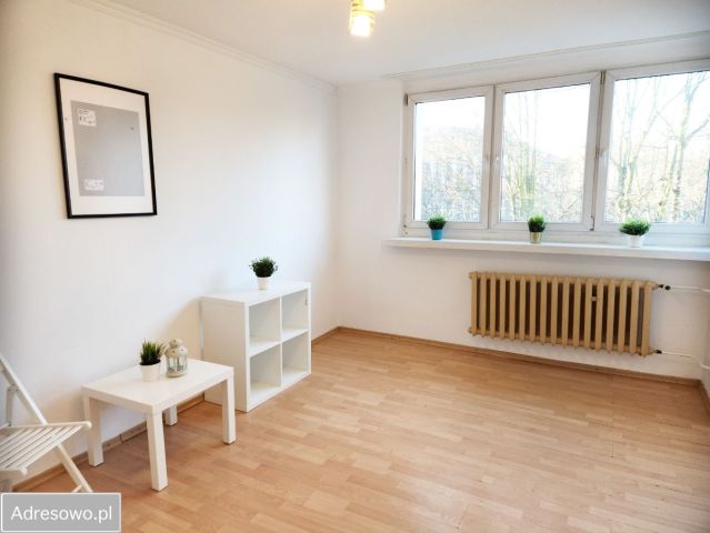 Mieszkanie 1-pokojowe Bytom Śródmieście, ul. Strzelców Bytomskich. Zdjęcie 1