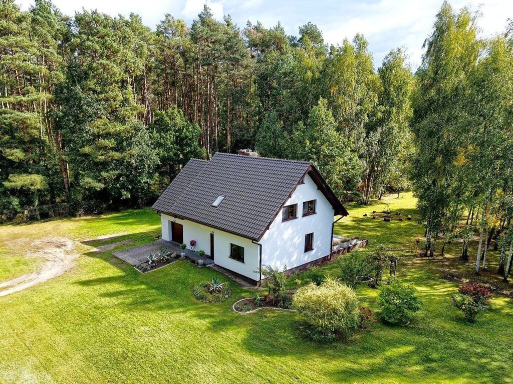 dom wolnostojący, 5 pokoi Czarnowo. Zdjęcie 1