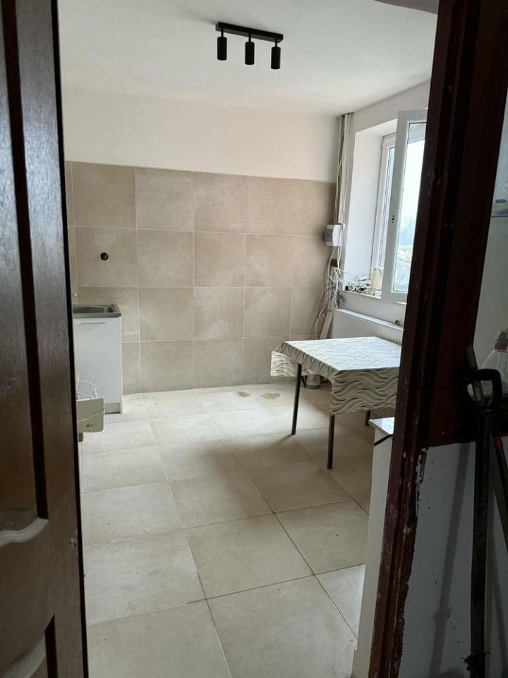 Hala/magazyn Pijanów. Zdjęcie 6