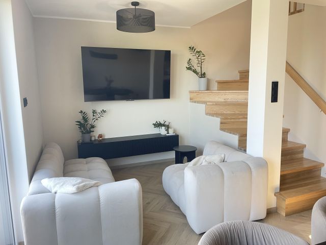 dom szeregowy, 4 pokoje Wolice. Zdjęcie 1