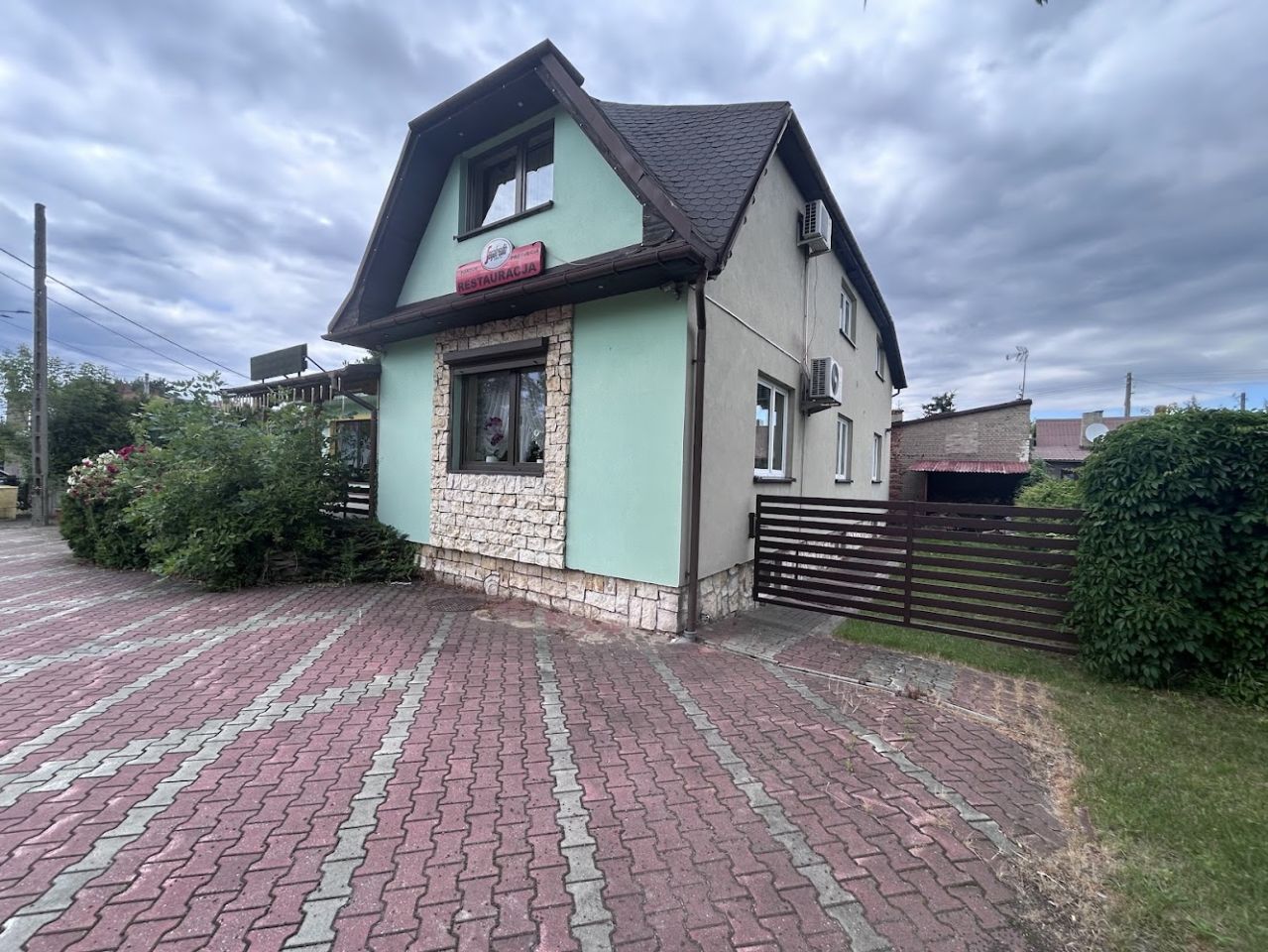 Lokal Poraj, ul. Józefa Piłsudskiego. Zdjęcie 5