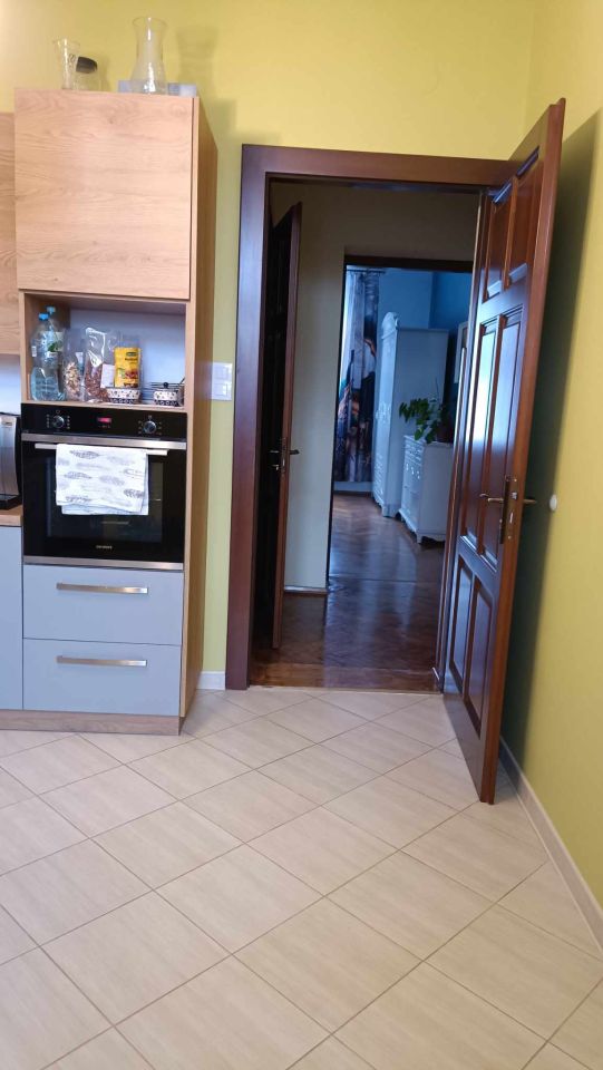 Mieszkanie 3-pokojowe Gorlice Śródmieście, ul. Juliusza Słowackiego. Zdjęcie 4