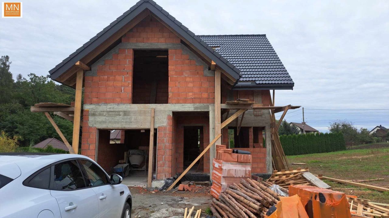 dom wolnostojący, 4 pokoje Łuczyce. Zdjęcie 2
