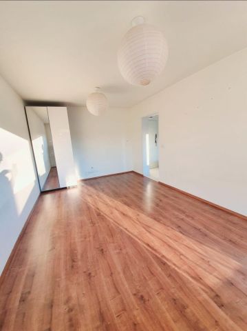 Mieszkanie 1-pokojowe Radom Gołębiów, ul. Adama Rapackiego. Zdjęcie 1