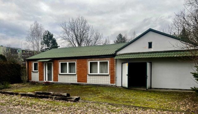 dom wolnostojący Nisko. Zdjęcie 1