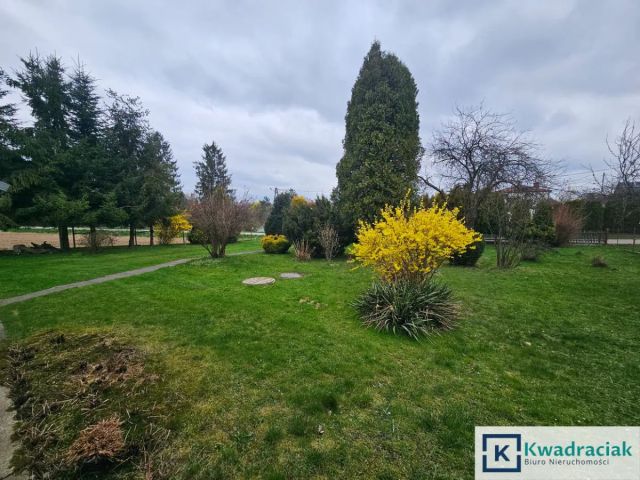 dom wolnostojący, 5 pokoi Brzezówka. Zdjęcie 12