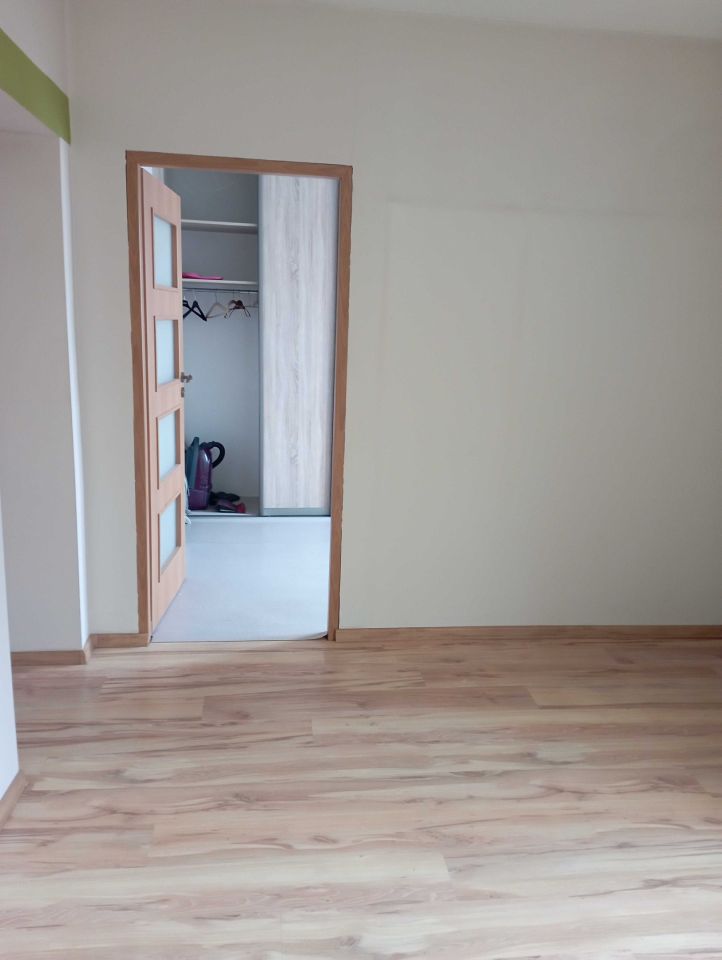 Mieszkanie 3-pokojowe Kluczbork. Zdjęcie 3