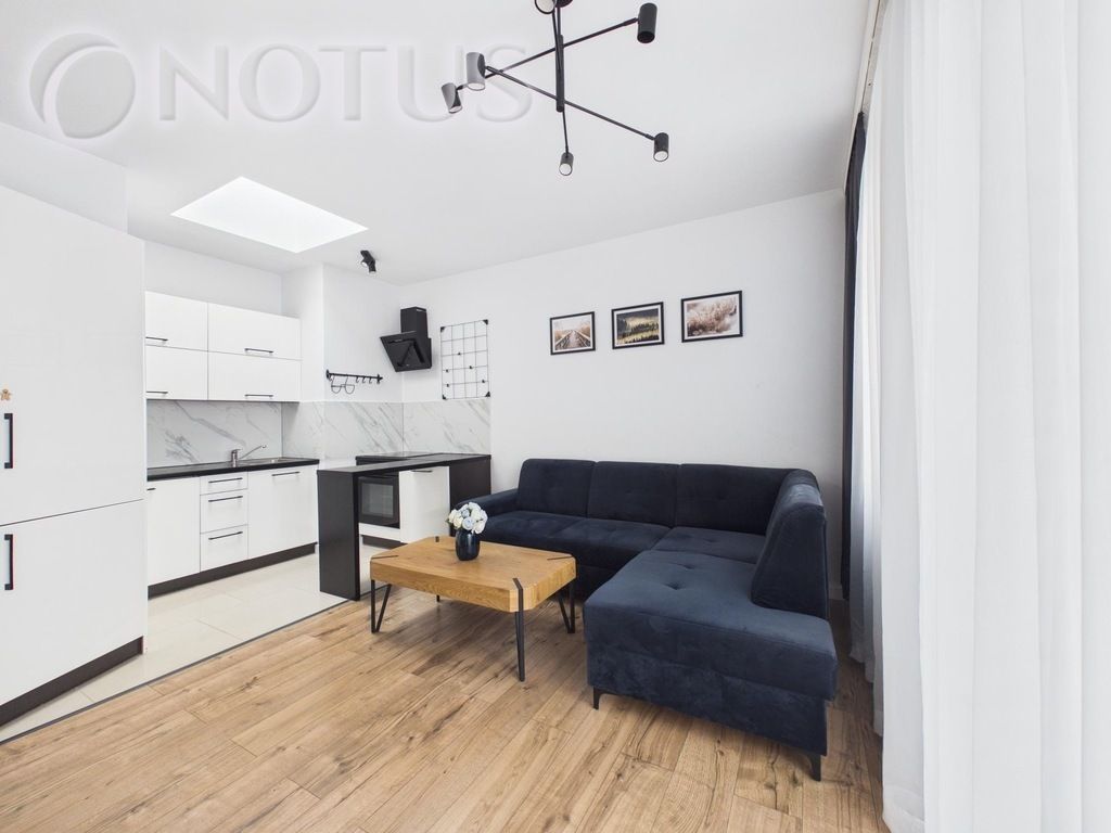 Mieszkanie 2-pokojowe Katowice Piotrowice, ul. Armii Krajowej. Zdjęcie 2