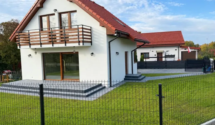 dom wolnostojący, 4 pokoje Ryn