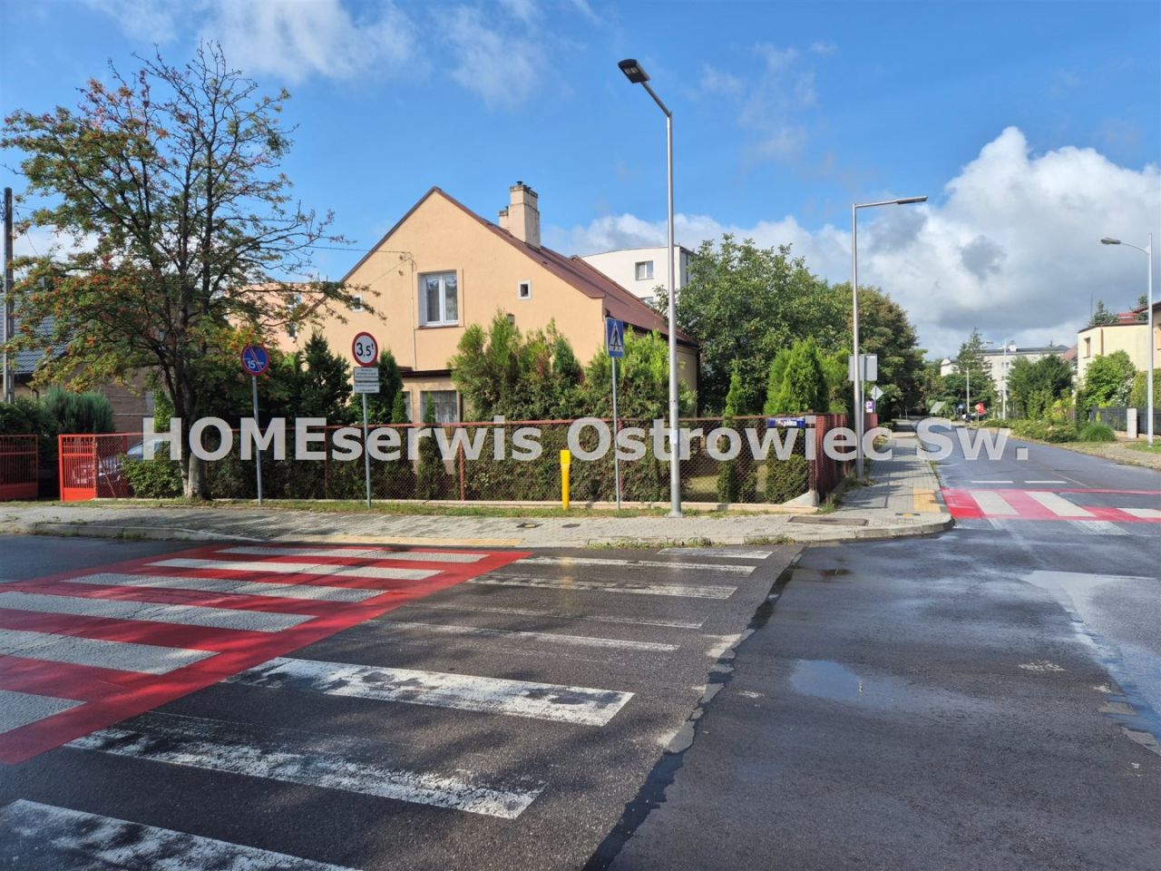 dom wolnostojący Ostrowiec Świętokrzyski Centrum, ul. Wspólna. Zdjęcie 2