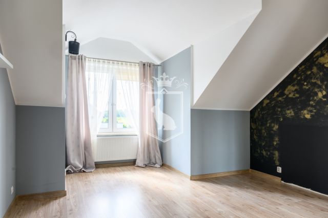 bliźniak, 5 pokoi Radzymin. Zdjęcie 13