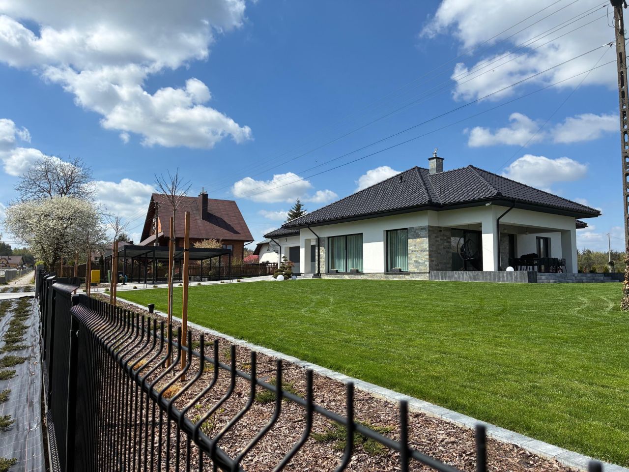 dom wolnostojący, 4 pokoje Maleniska. Zdjęcie 3