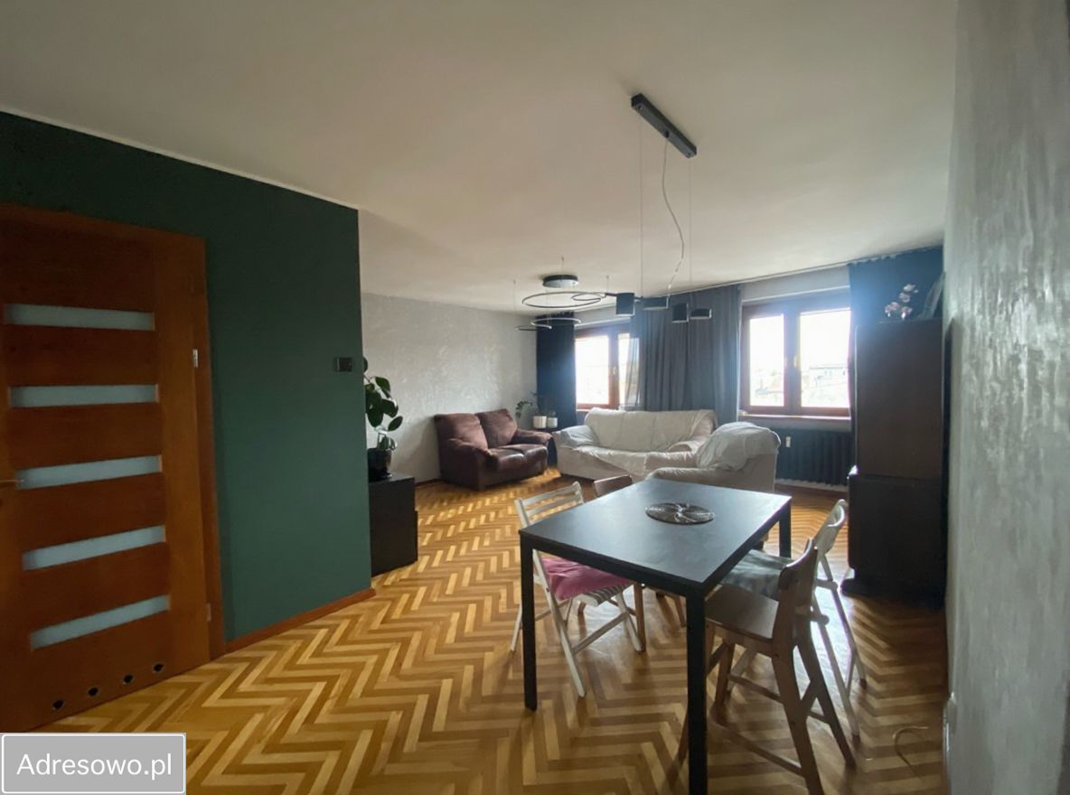 Mieszkanie 3-pokojowe Września Centrum, ul. Wielkopolska. Zdjęcie 1