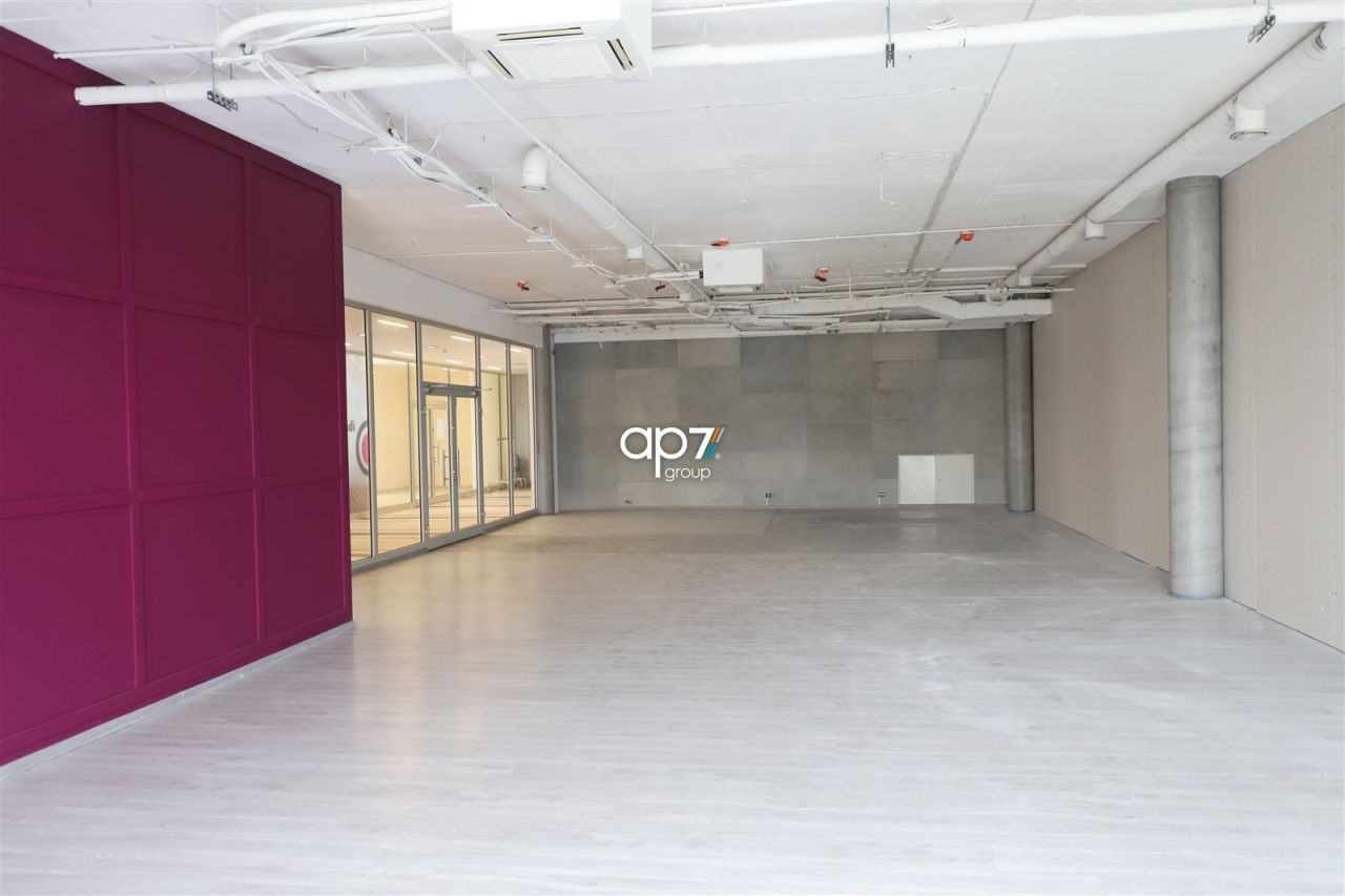 Lokal Kraków Łagiewniki-Borek Fałęcki