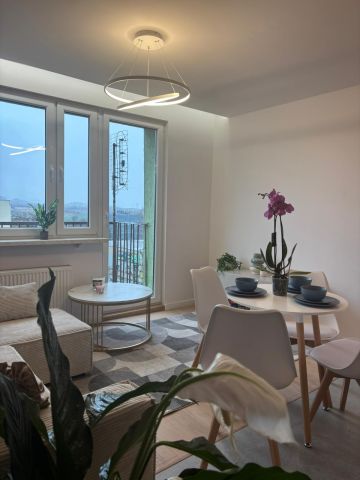 Mieszkanie 3-pokojowe Wałbrzych Piaskowa Góra, ul. Władysława Broniewskiego. Zdjęcie 1