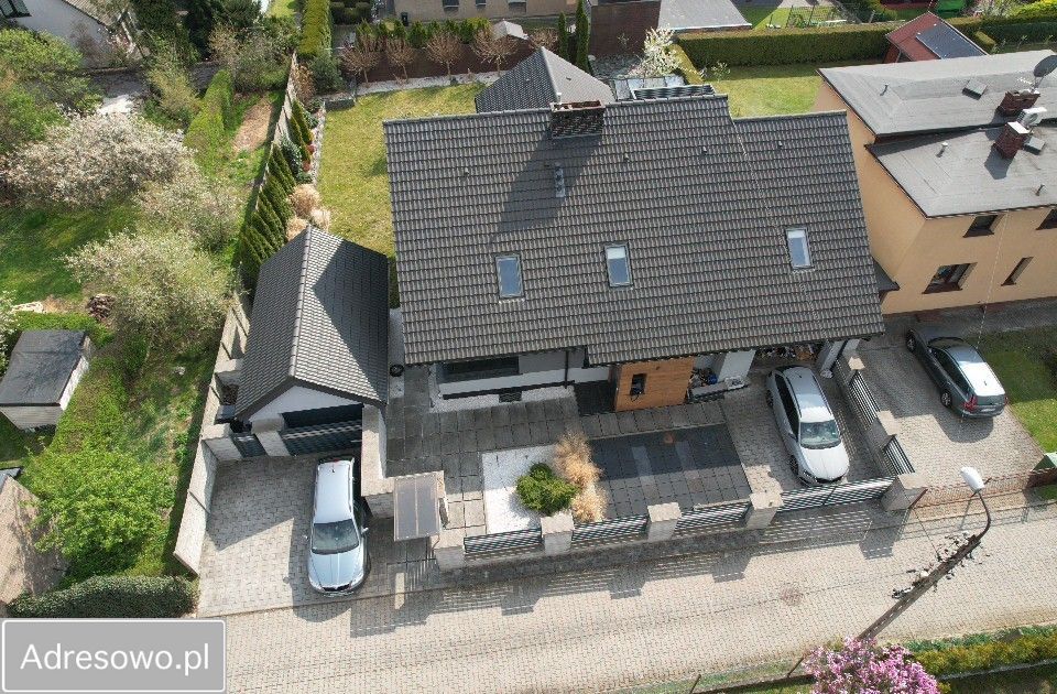 dom wolnostojący, 4 pokoje Piekary Śląskie, ul. Fryderyka Chopina. Zdjęcie 3