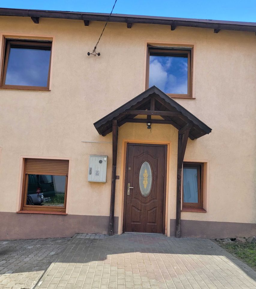 dom wolnostojący, 4 pokoje Więcbork, ul. Złotowska. Zdjęcie 1