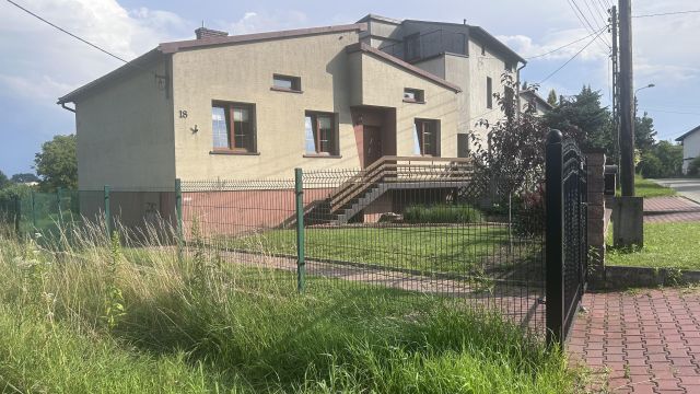 dom wolnostojący, 5 pokoi Strzyżowice Podwale, ul. Podwale. Zdjęcie 16