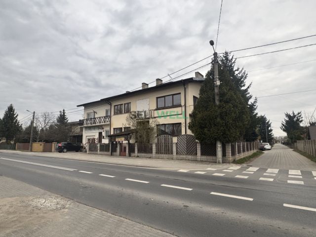 bliźniak, 12 pokoi Ochraniew. Zdjęcie 1