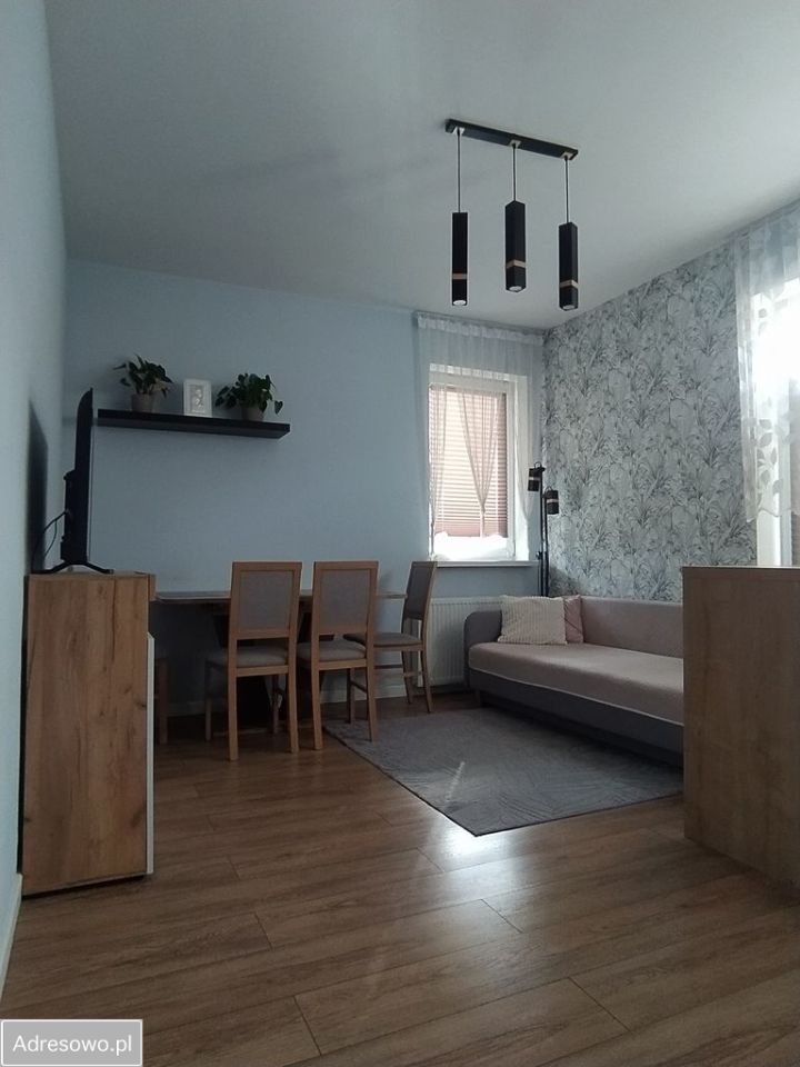 Mieszkanie 3-pokojowe Ząbki, ul. Powstańców. Zdjęcie 1