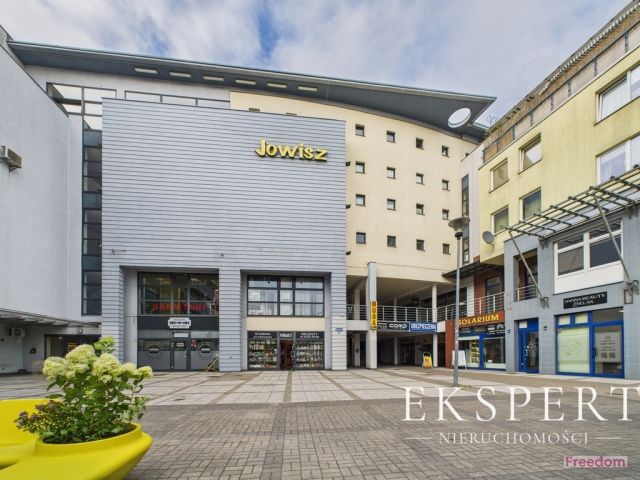 Lokal Koszalin, pl. Zwycięstwa. Zdjęcie 15