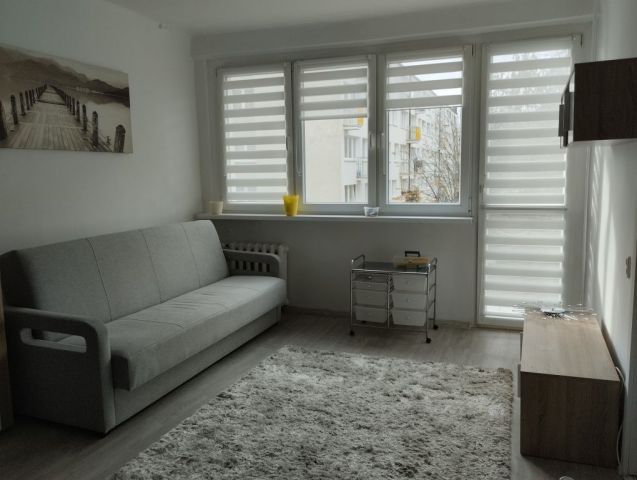 Mieszkanie 1-pokojowe Koszalin Północ, ul. Konstantego Ildefonsa Gałczyńskiego. Zdjęcie 1