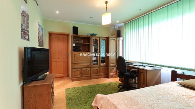 bliźniak, 8 pokoi Kraków Swoszowice, ul. Tytusa Chałubińskiego. Zdjęcie 29
