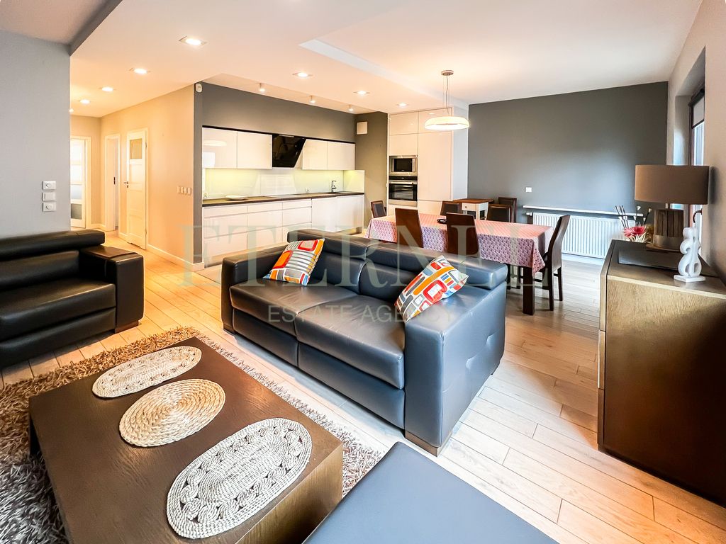 Mieszkanie 3-pokojowe Kraków Grzegórzki, ul. Jana Karola Chodkiewicza. Zdjęcie 1