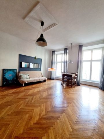 Mieszkanie 3-pokojowe Kraków Stare Miasto, ul. Sienna. Zdjęcie 1
