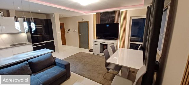 Mieszkanie 5-pokojowe Rembelszczyzna, ul. Strużańska. Zdjęcie 1