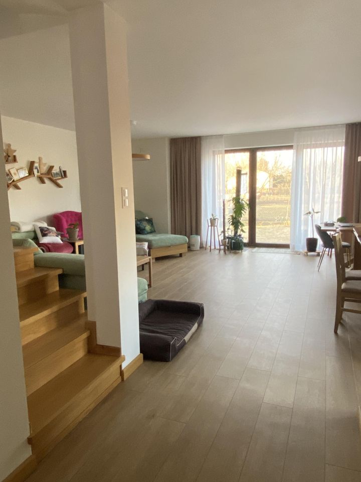 bliźniak, 4 pokoje Łosia Wólka Dobrzyń, ul. Południowa. Zdjęcie 2