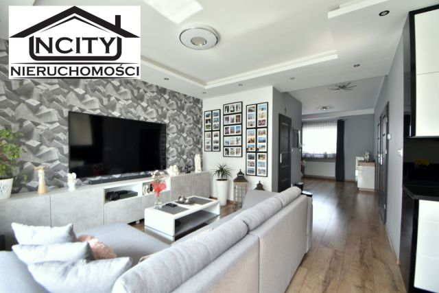 Mieszkanie 4-pokojowe Pruszcz Gdański, ul. Jarosława Dąbrowskiego. Zdjęcie 2